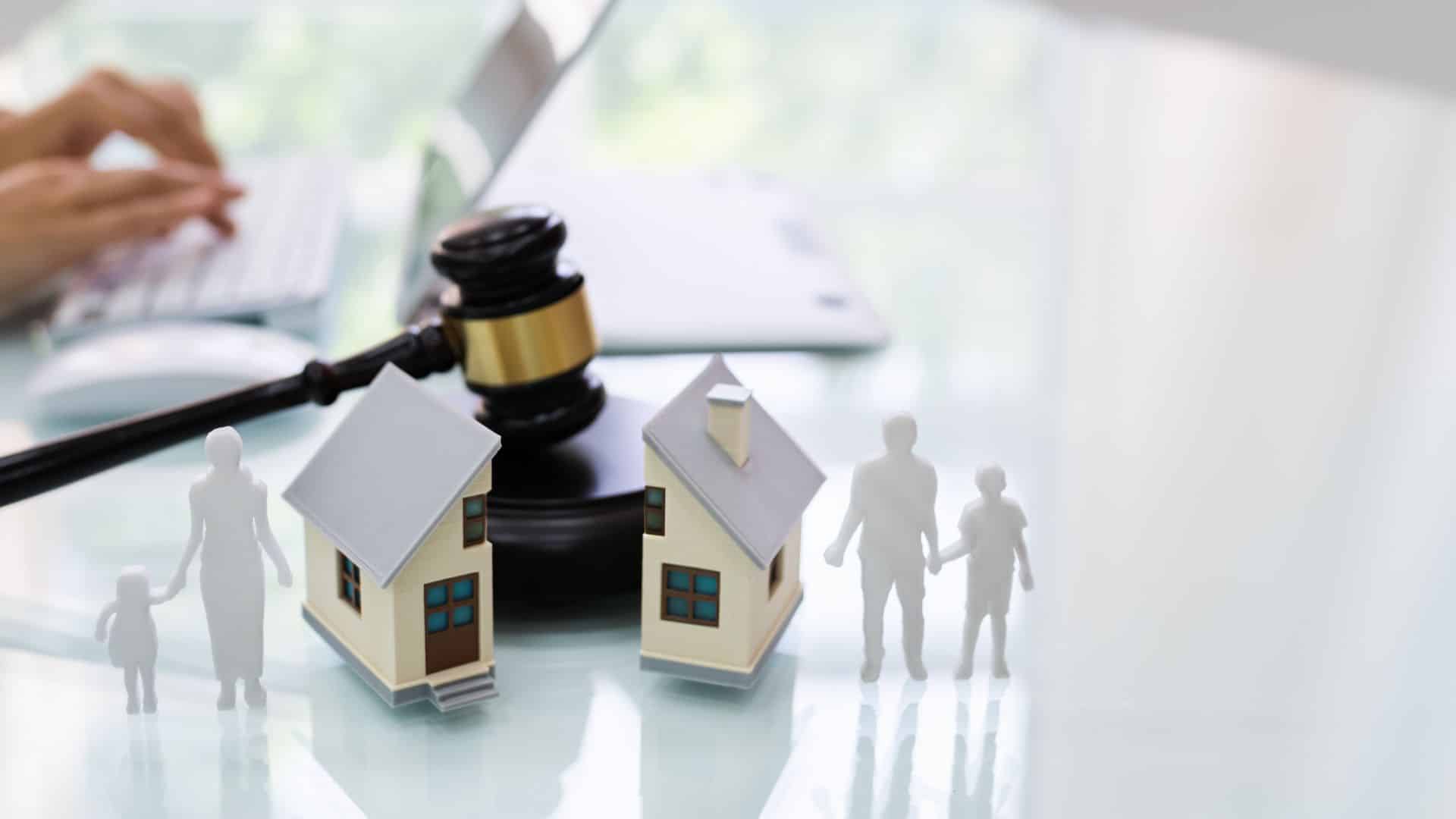 What to Look for Before Hiring A Divorce Attorney Near You